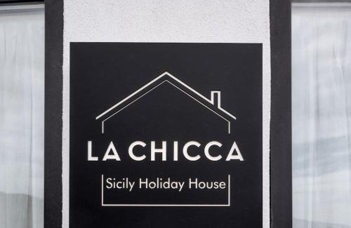 Castelmola Apartment | La Chicca Sicily Holiday House