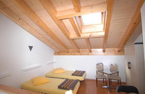 Saxon Hotel | La Cigale