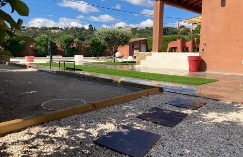 Castillon-du-Gard House | La Cigale