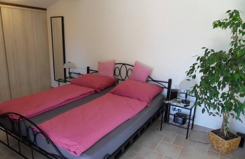 Meounes-les-Montrieux House | La Cigale Provence Méounes, green Provence, near the sea, calm, without opposite
