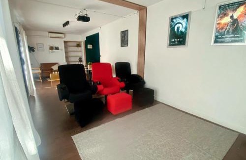 Bon-Encontre Apartment | La cinéroom