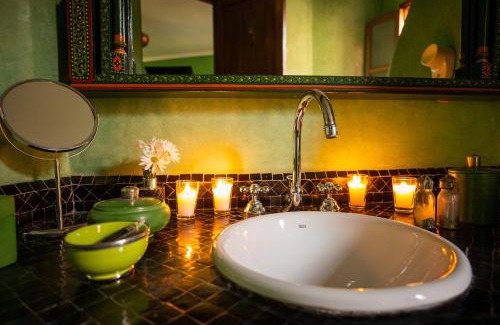 Bab Taghzout House | La Claire Fontaine