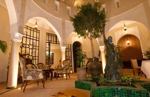 Bab Taghzout House | La Claire Fontaine