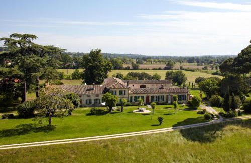 Labastide-Saves House | La Colonie St Joseph - Gîtes de charme pour 9