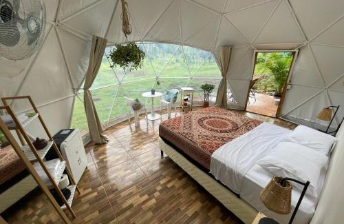 Canton Quepos Apartment | La Comarca River Glamping Dome near Manuel Antonio