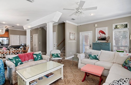 Holiday Isle House | La Contenta at Destin Pointe Resort