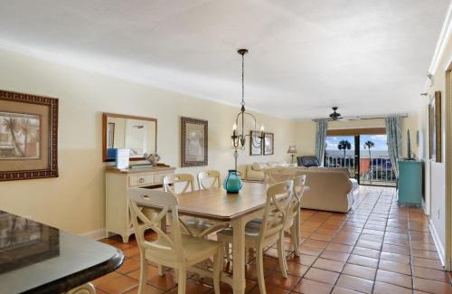 Madeira Beach House | La Coquina 105 Beachside Bliss 2BD 2BA Retreat