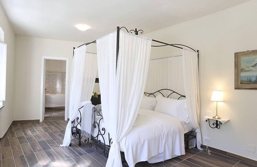 Bagni di Lucca Bed & Breakfast | La Corona Bagni Di Lucca