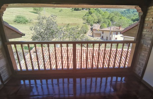 Debodes House | La Corrolada de Ana: Rural House for 10 PAX