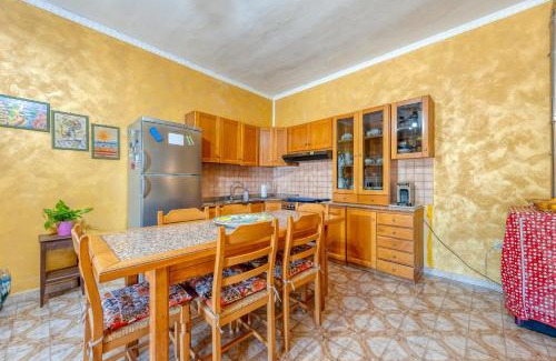 Torre Castiglione Apartment | La Corte del Geco