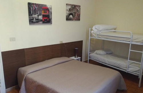Buscate House | La Corte Del Poeta