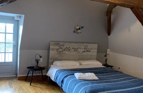 Leigne-sur-Usseau Bed & Breakfast | La Costonnerie