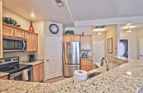 Carlsbad House | La Cueva~fantastic 3 Bedroom Home. Sleeps 6-8 People. Near Carlsbad Caverns