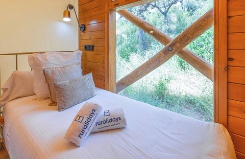Poblado del Embalse Resort | La Dehesa Experiences Junior Suite Adamuz by Ruralidays