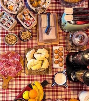 Ponte San Nicolo Bed & Breakfast | La Dimora Di Roncajette Alloggi e Trattoria