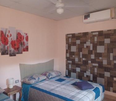 Esteli Bed & Breakfast | LA DOLCE VITA FRANCOPHONE
