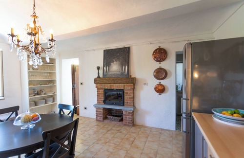 Mombercelli House | La Dolce Vita, house in the Monferrato region with stunning panoramic views.