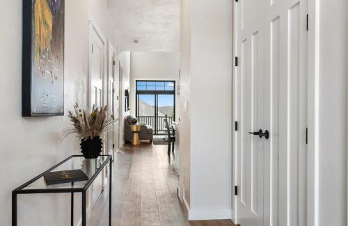 Egg Harbor House | La Dolce Vita