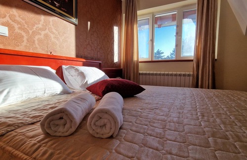 Divcibare Hotel | La Dora Mountain Resort