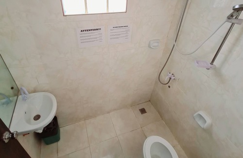 Siquijor House | La-Familia Guest House