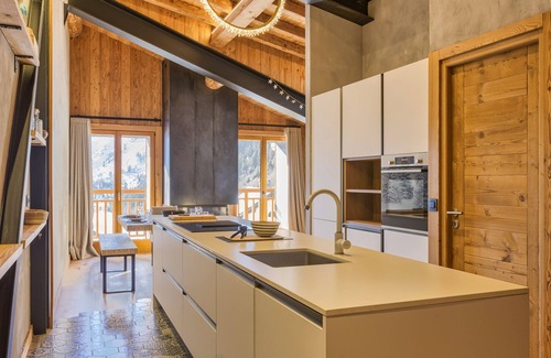 Le Tour Apartment | La Ferme à Roland ski in/ski out, Le Tour (Argentière), France