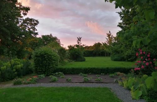 Solre-le-Chateau Bed & Breakfast | La Ferme aux Charmes