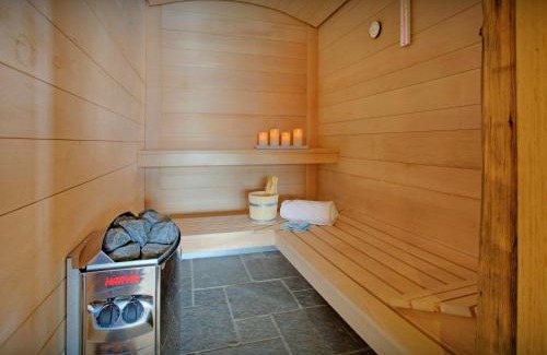 Les Villards-sur-Thones Ski Chalet | La Ferme du Gran Shan - OVO Network