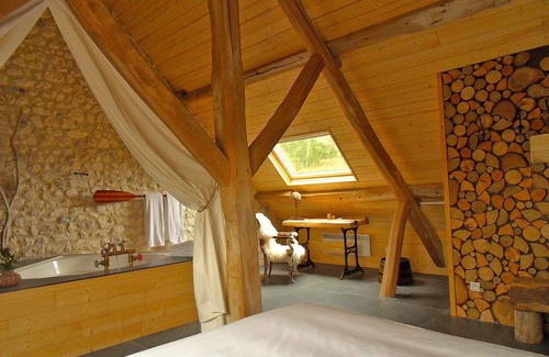 Autheuil-Authouillet Bed & Breakfast | La Ferme des Isles