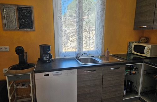 Combas House | LA FIGUIERE: PLEASANT HOUSE WITH GARDEN, ABOVE-GROUND POOL, IN THE COUNTRYSIDE