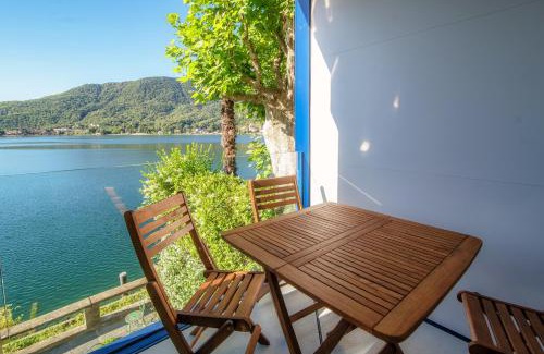 Ponte Tresa Apartment | La Finestra Blu by Quokka 360 - Amazing Lake View