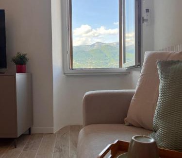 Portese Apartment | La Finestra Sul Garda DREAMING HOLIDAYS