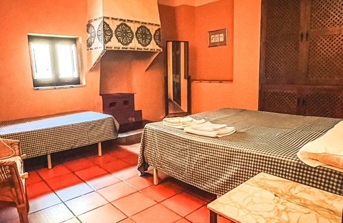 Chiva de Morella Apartment | La Fonda de Xiva - Cova