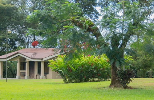 El Tanque Villa | La Fortuna Airport Villa
