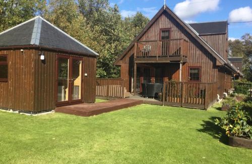 Tillicoultry Ski Chalet | La Fortuna Lodges