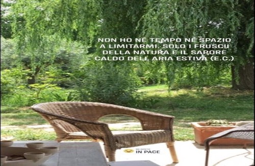 Marsciano House | La Fratta art-house in Umbria. Double room (A), with garden view.