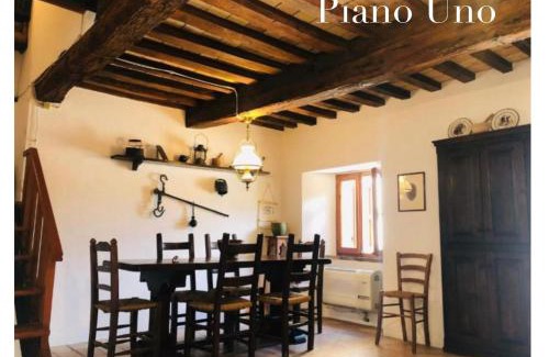 Carpegna Apartment | La Gazza Ladra House
