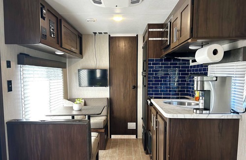 Aguirre RV Rental | La Gozadera Park