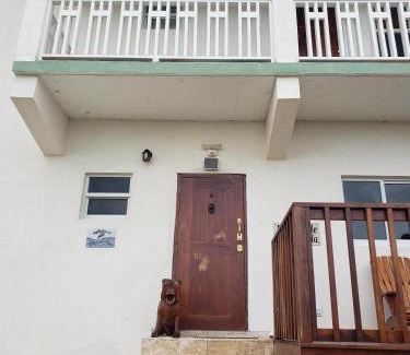 Cockburn Town Villa | La Grande Pettite Villa