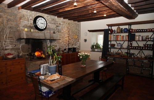 Champfremont Bed & Breakfast | La Grange Ô Belles