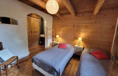 Chainaz-les-Frasses House | La Grange