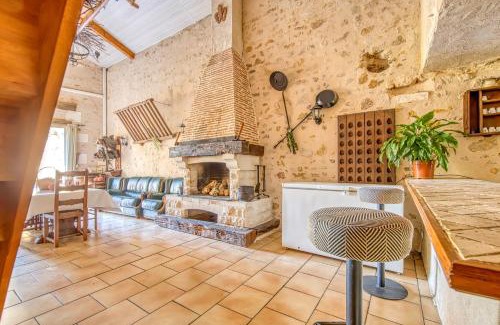 Guizengeard House | La Grange