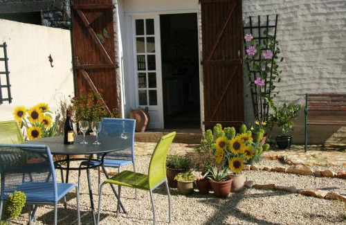 Champagne-le-Sec House | La Greletterie