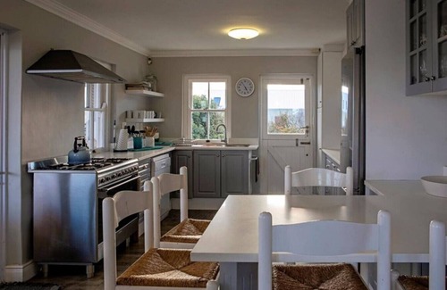 Voelklip House | La Grotto Beach house above Grotto Beach
