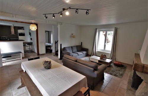 Plouer-sur-Rance House | La Guest House: Breton house near the banks of the Rance, St Malo, Dinard
