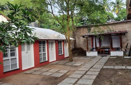 Pondicherry Cottage | La Heritage room No.4 Near Auroville & Pondicherry