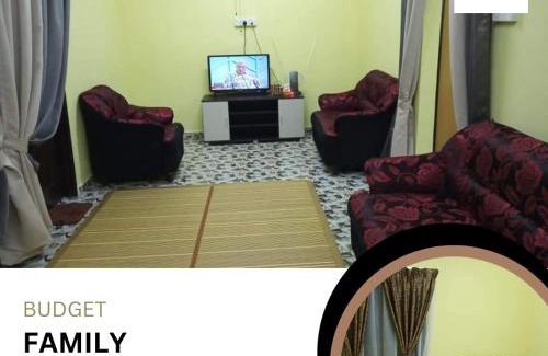 Kampung Chicha House | La' Homestay