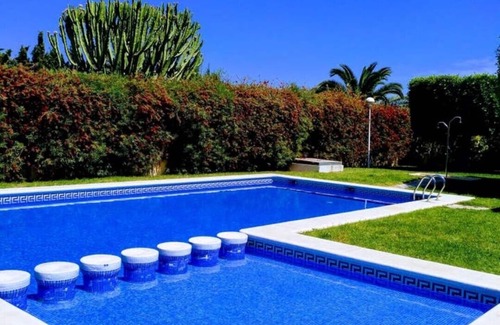 Coveta Fuma House | LA ISLA, beautiful Bungalow for the whole Movistar football WiFi family