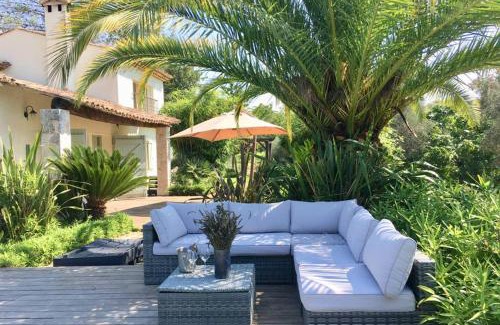 Tourrettes-sur-Loup Villa | La Lavande
