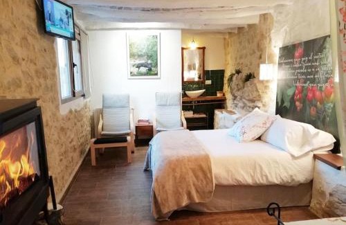 Benisili Ski Chalet | La LUNA Casa rural Vall de Gallinera refugio