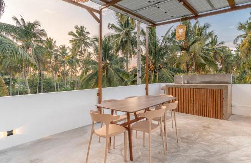 Catangnan Villa | La Luna Villa Siargao - Entire 3BR Villa w Plunge Pool & Rooftop